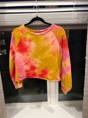 entro Tie-Dye Crewneck Sweatshirt in Yellow, Pink, Red